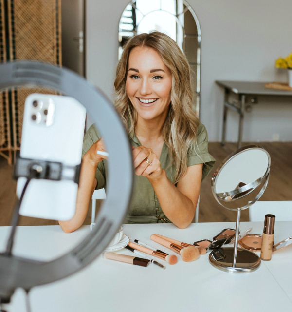 Youtube influencer