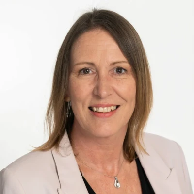 Headshot of Alison Mitchell