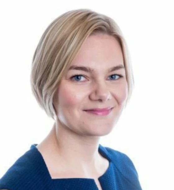 Headshot of Carrie Jensen