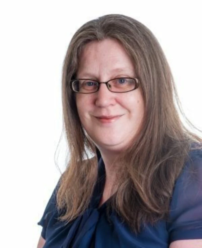 Headshot of Jenny Baxter