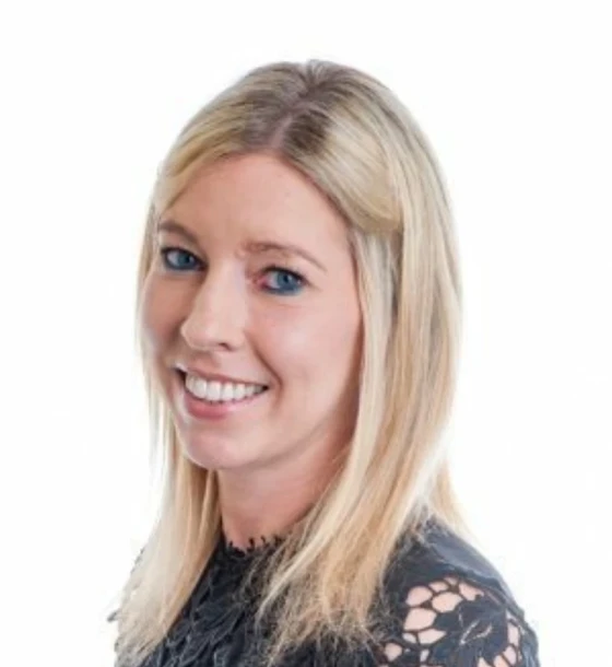 Headshot of Jenny Donnelly