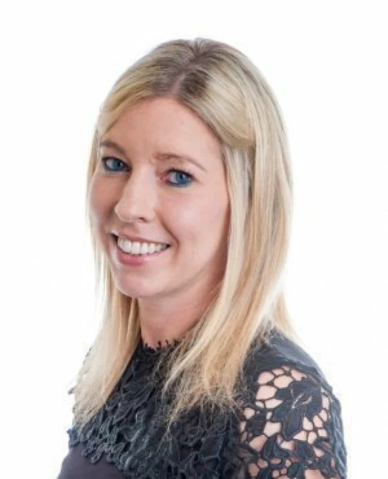 Headshot of Jenny Donnelly