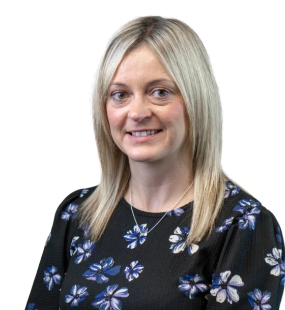 Headshot of Kayleigh Hill