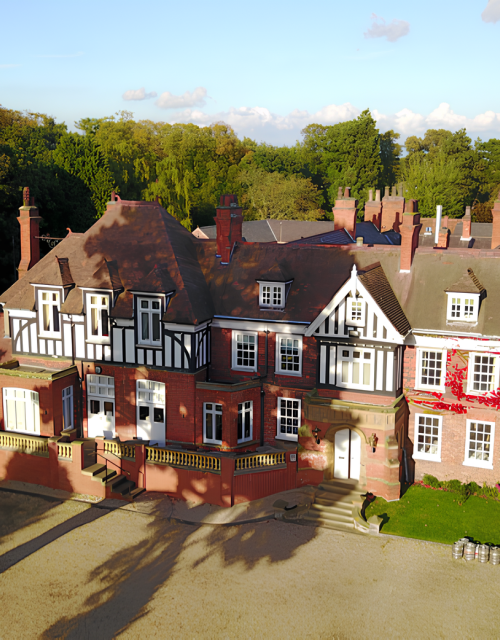 Healing Manor Hotel