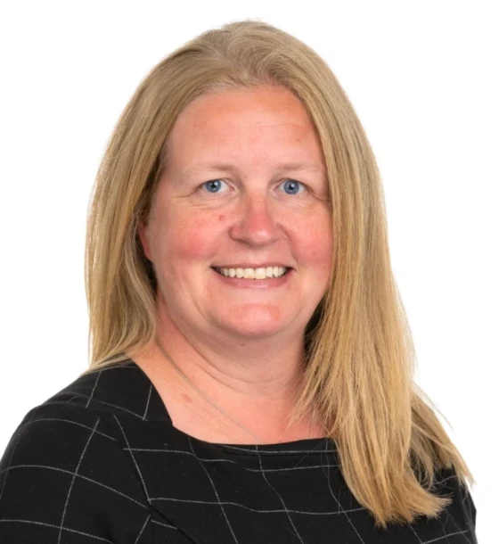 Headshot of Toni Beecroft