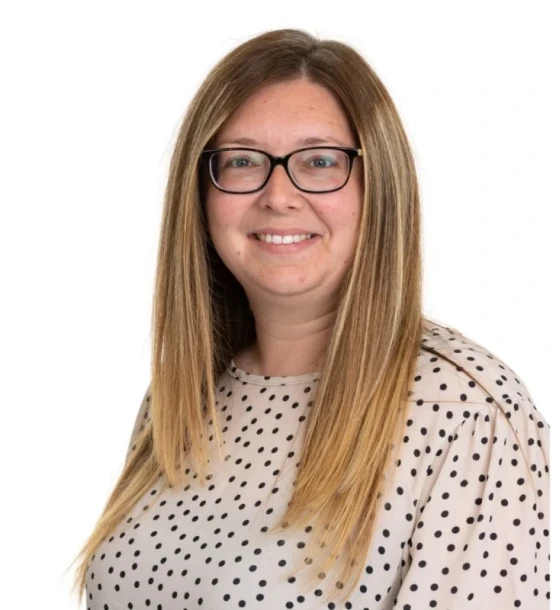 Headshot of Zoe Willson